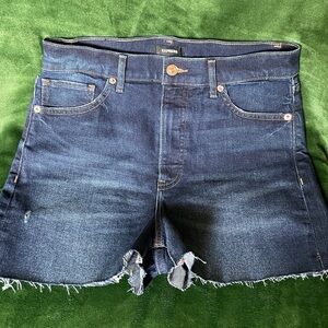 Express Super High Rise Modern Straight Jeans in Dark Blue - 6L